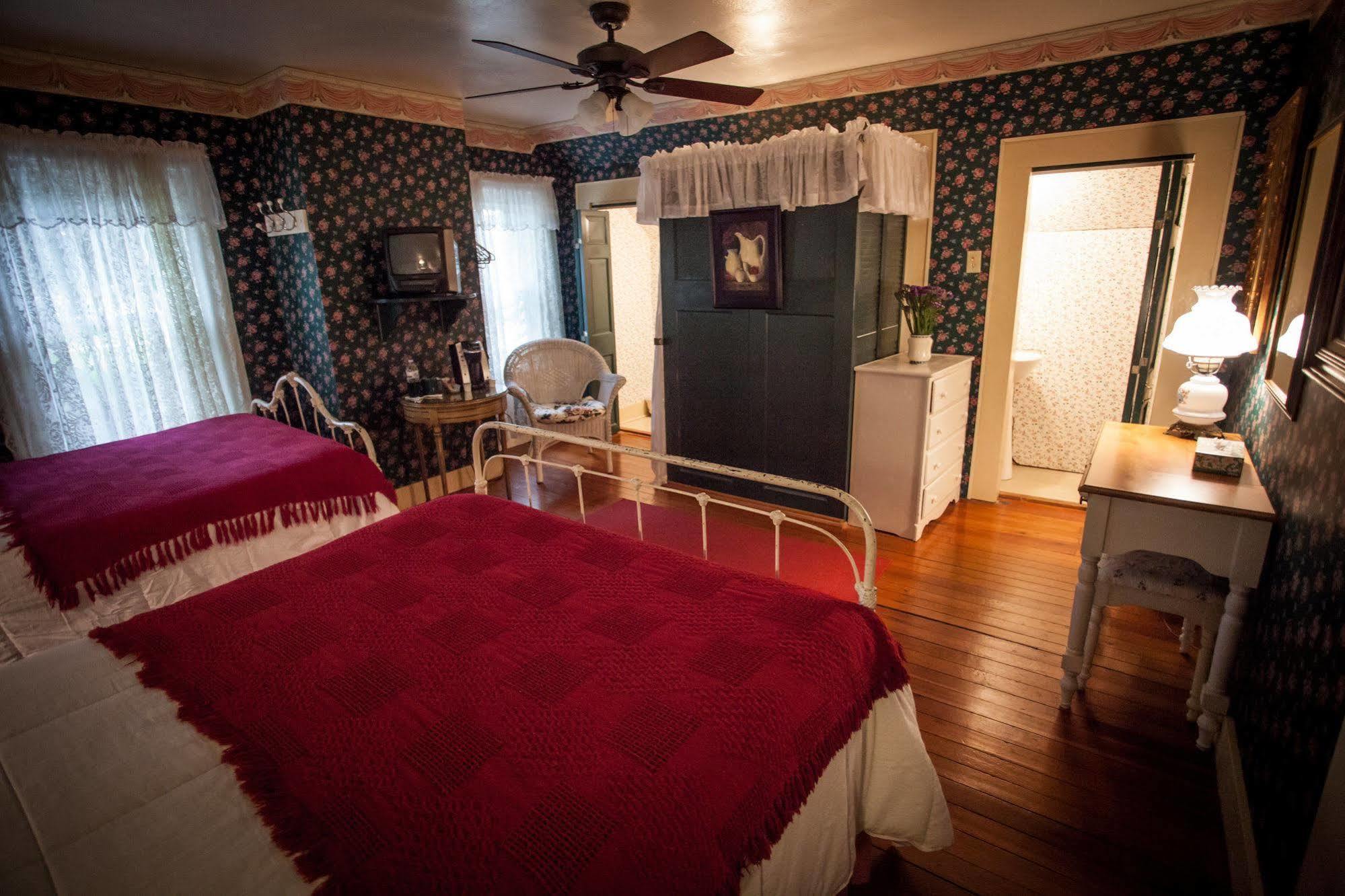 Aaah! T'Frere'S Bed And Breakfast Lafayette Luaran gambar